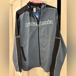 Patagonia Men's Two-Tone Blue Performance Jacket NWT M